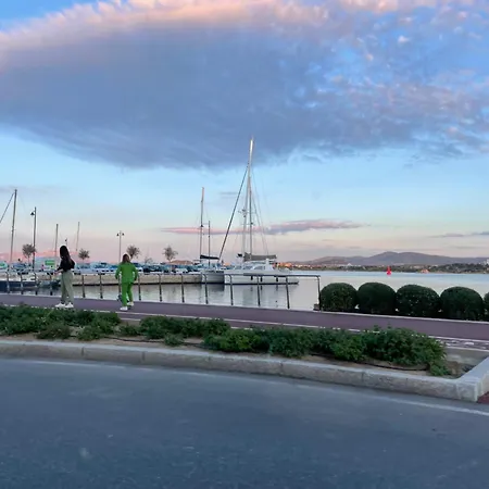 Accogliente Bilocale Nel Centro Di Olbia * Όλμπια